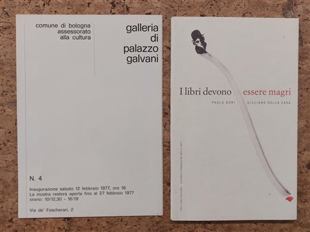 CATALOGHI CON DISEGNO (GIULIANO DELLA CASA) - Lotto unico di 1 catalogo e un pieghevole