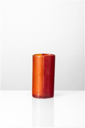 Enzo Mari (1932)  - Vaso modello 'Two Lines Vase - Clear Fuchsia' della collezione 'Lezioni di Enzo Mari', 2012 circa