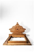 Mario Ceroli (Castel Frentano 1938)  - Letto modello 'Bocca della Verità' della serie 'Mobili nella Valle', 1972