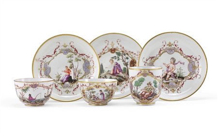 Manifattura Ginori, Doccia, 1770-1780 ca. Due tazze con piatto in porcellana di