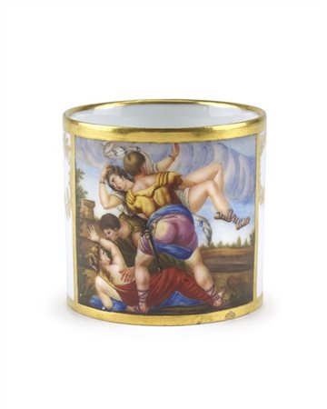 Manifattura Ginori, Doccia, inizio secolo XIX. Tazza in porcellana dipinta in p