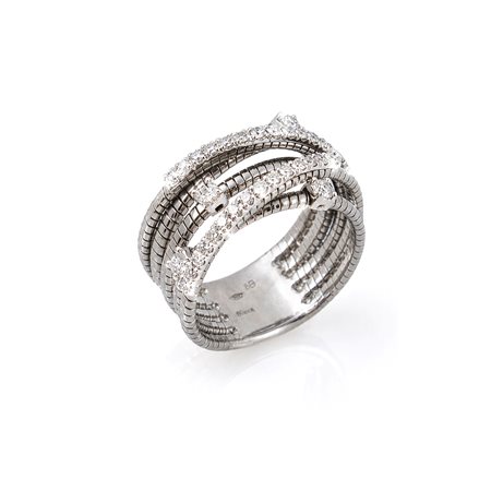 Anello a fascia con Diamanti.