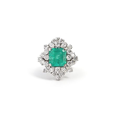 Anello con Smeraldo Colombia.