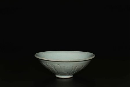 Arte Cinese Coppa in proto porcellana Cina, dinastia Song, XII secolo. . Cm...