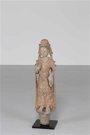 Arte Cinese Statua in pietra policroma di Guanyin stante Cina, dinastia Sui...