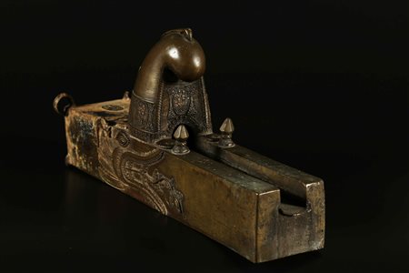 Arte Himalayana Bocca di fonte in bronzo Nepal, tardo XIX secolo. -. Cm 50,00...