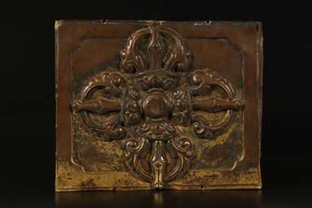 Arte Himalayana Pannello in rame sbalzato e dorato raffigurante un vajra...