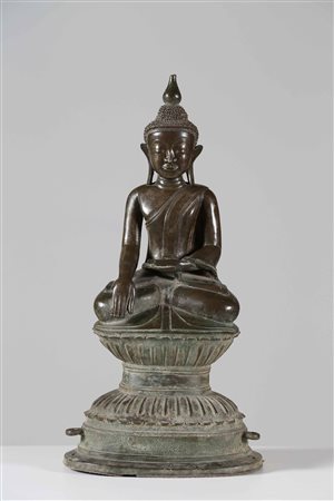 Arte Sud-Est Asiatico Scultura in bronzo raffigurante Buddha Birmania, XVII...