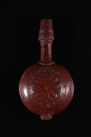 Arte Islamica Fiasca in terracotta decorata a motivo floreale Turchia, XVIII...