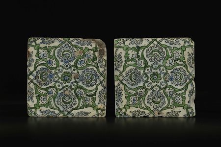 Arte Islamica Coppia di mattonelle siriane Siria, XVII secolo Fritta dipinta...