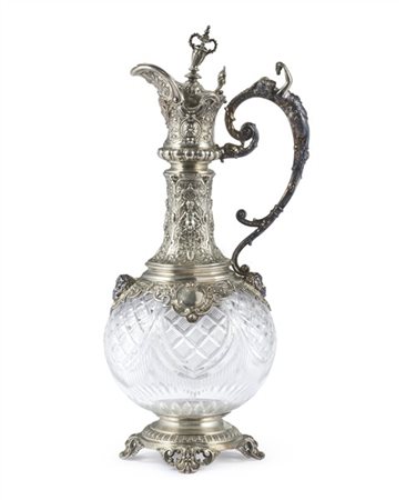 Caraffa in cristallo molato incolore con collo, ansa, base e coperchio in argen