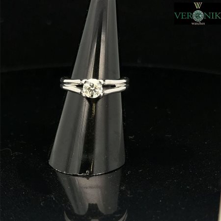 ANELLO CON SOLITARI DA 0.4 CT - MC2
