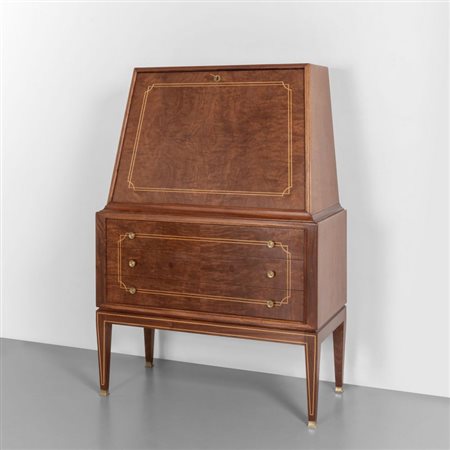 SECRETAIRE