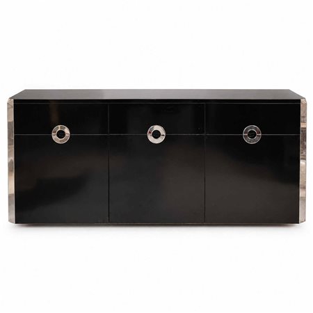 Willy Rizzo  per Mario Sabot - Credenza modello Alveo in lacca nera e dettagli cromati a tre sportelli, 1970s