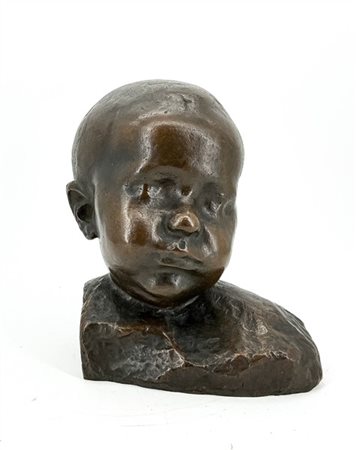 Eugenio Pellini "Testa di bambino" 
scultura in brono (h cm 19) 
firmata a destr