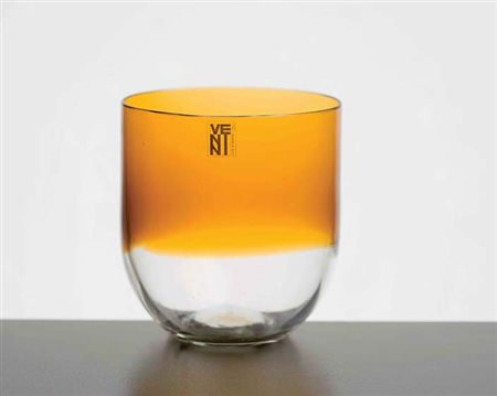 TAPIO WIRKKALA Piccolo vaso con fascia orizzontale policroma color tè....