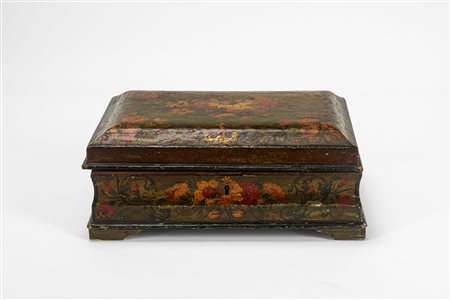 Scatola in legno laccato. Venezia, secolo XVIII.