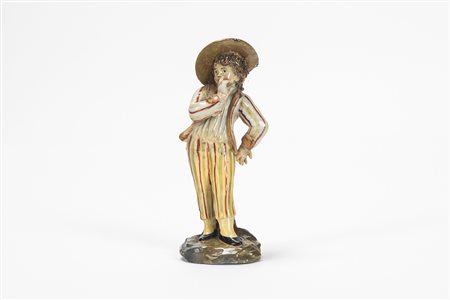 Figura maschile in porcellana policroma. Probabilmente Venezia, secolo XVIII.