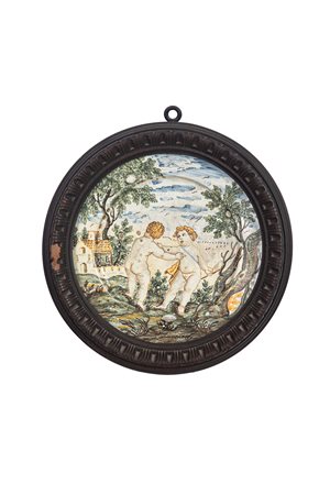 Piattello in maiolica policroma istoriata. Castelli, secolo XVIII.