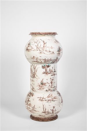 Grande vaso in maiolica, Savona o Albisola, XVIII
secolo.