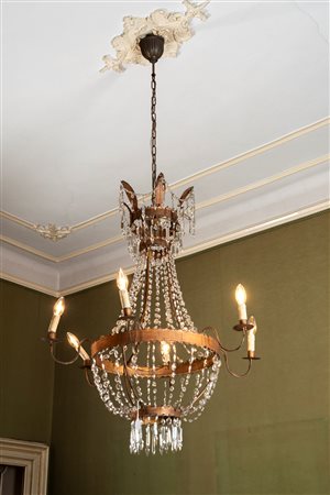 Lampadario a cesto a sei luci. Secolo XIX.