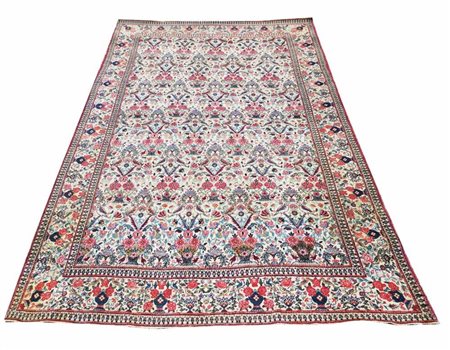  
Tappeto Teheran “Zili Sultan” Persia settentrionale, fine XIX Secolo
 205 x 137 cm