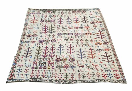  
Kilim Verneh a fondo bianco, Shahsevan Caucaso/Persia nordoccidentale, XIX Secolo
 170 x 170 cm