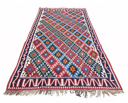  
Kilim Shirvan Caucaso, 1900 circa
 335 x 166 cm