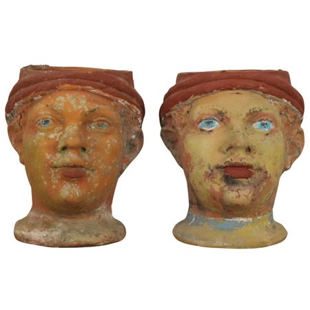 Coppia cachepot Terracotta policroma. Sicilia. Secolo XX. Cm 35x35