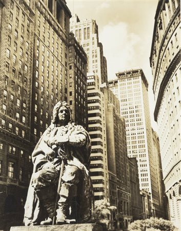 BERENICE ABBOTT<BR>Springfield (Stati Uniti) 1898-1991 Monson (Stati Uniti)<BR>"De Peyster Statue, Bowling Green. N. Y. C."