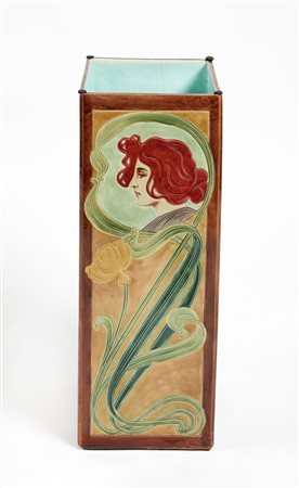 Carl Sigmund Luber (Monaco di Baviera, 1868 - 1934) 
Portaombrelli Art Nouveau 
 Cm 64x24x24