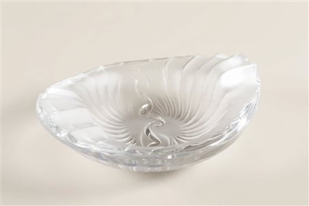 Lalique  
Posacenere 
 Cm 7x21,5x17,5