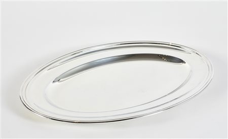  
Vassoio in argento  
 Cm 2,5x33x46