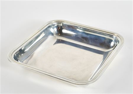  
Ciotola quadrata in argento 
 Cm 3,5x24x24