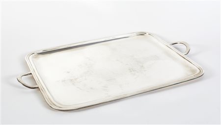  
Vassoio da portata in argento 
 Cm 1,5x32,5x51,5