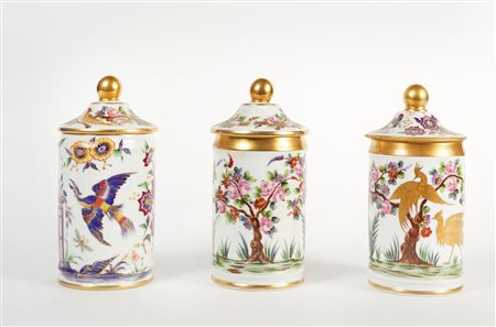 Atelier Camille Le Tallec - Limoges  ,  
Lotto composto da tre vasi 
 Cm cadauno: 24x10ø
