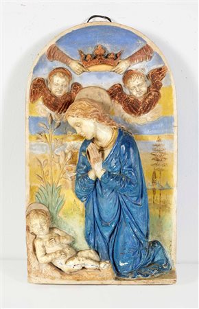 
"Madonna col Bambino in preghiera" 
Ceramica Cm 5x51,5x29,5