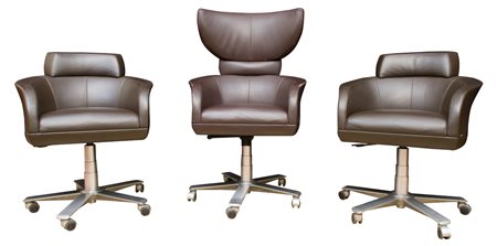 Léon Krier (1946), per Giorgetti
Una poltrona direzionale e due poltroncine da scrivania, modello Selectus Chair, 2004