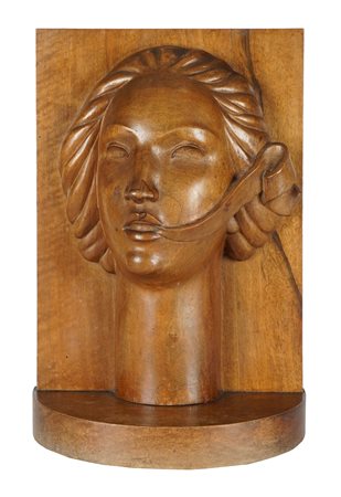 Giorgio Rossi, Testa di donna col nastro. 1930 ca. Legno e vetro. cm...