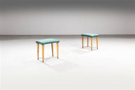 PRODUZIONE ITALIANA<BR>Coppia di sgabelli