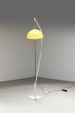 PRODUZIONE ITALIANA<BR>Lampada da terra