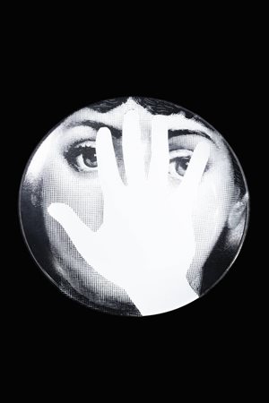 PIERO FORNASETTI<BR>Milano 1913 - 1988<BR>Piatto mod. Tema e variazioni