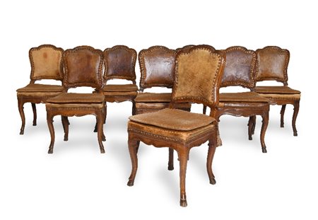 OTTO SEDIE IN LEGNO INTAGLIATO, XVIII SECOLO, schi