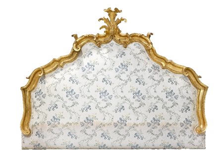 TESTATA DA LETTO IN LEGNO INTAGLIATO E DORATO, XVI
