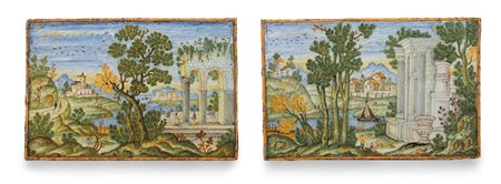 COPPIA DI PLACCHE IN MAIOLICA, CASTELLI, XVIII SEC