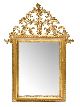 SPECCHIERA IN LEGNO INTAGLIATO E DORATO, PIEMONTE,