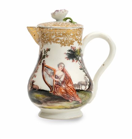 CAFFETTIERA IN PORCELLANA, MEISSEN, 1750 CA