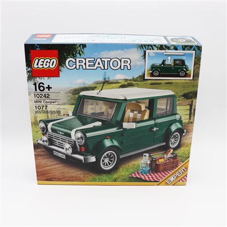 The LEGO Group  
LEGO 10242 – MINI Cooper 2014
 37.4 x 35 x 8.9 cm