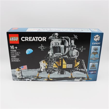 The LEGO Group  
LEGO 10266 – NASA Apollo 11 Lunar Lander 2019
 48 x 28 x 9 cm
