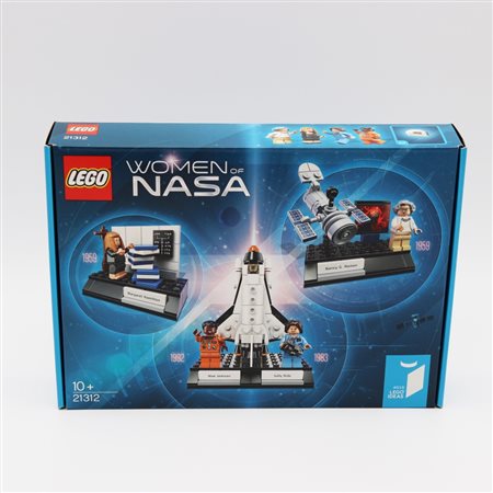 The LEGO Group  
LEGO 21312 – Women of NASA 2017
 26 x 19 x 4.5 cm